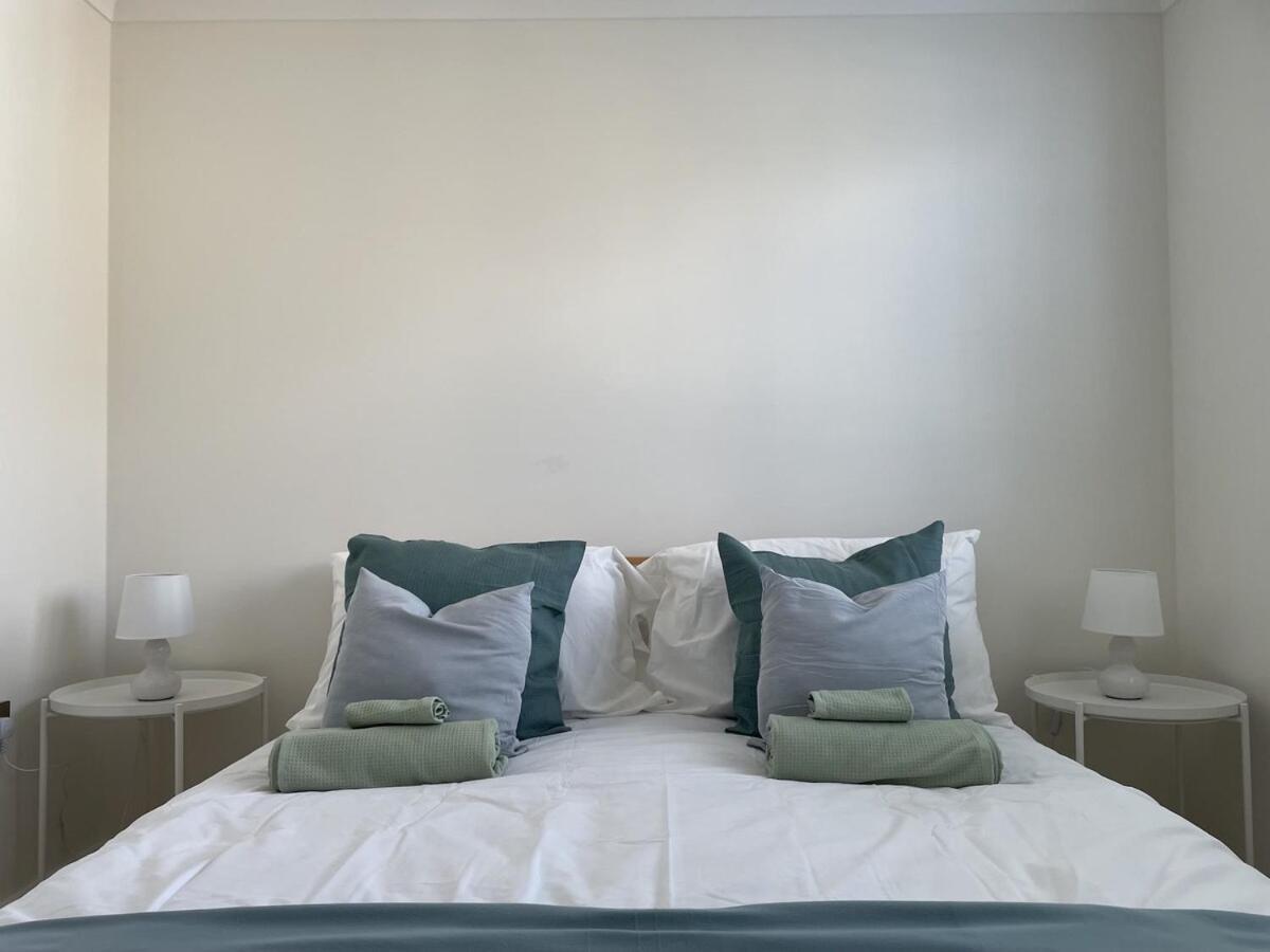 Comfortable Home W Private Parking Charlestown Charlestown  Luaran gambar