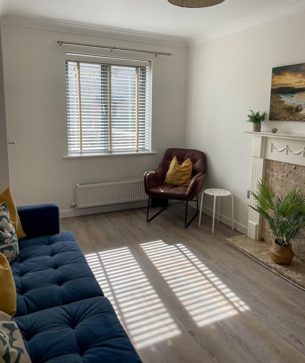 Comfortable Home W Private Parking Charlestown Charlestown  Luaran gambar